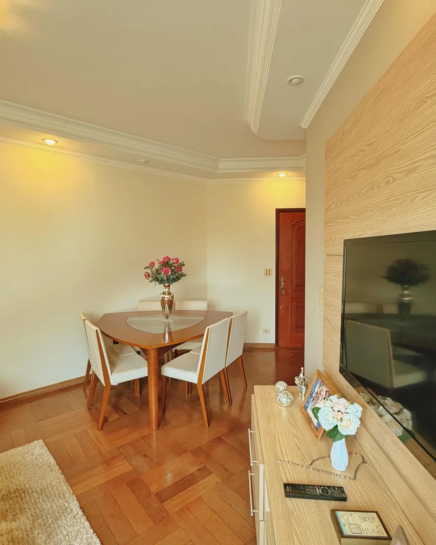 Apartamento à venda no Condomínio Nações Unidas.