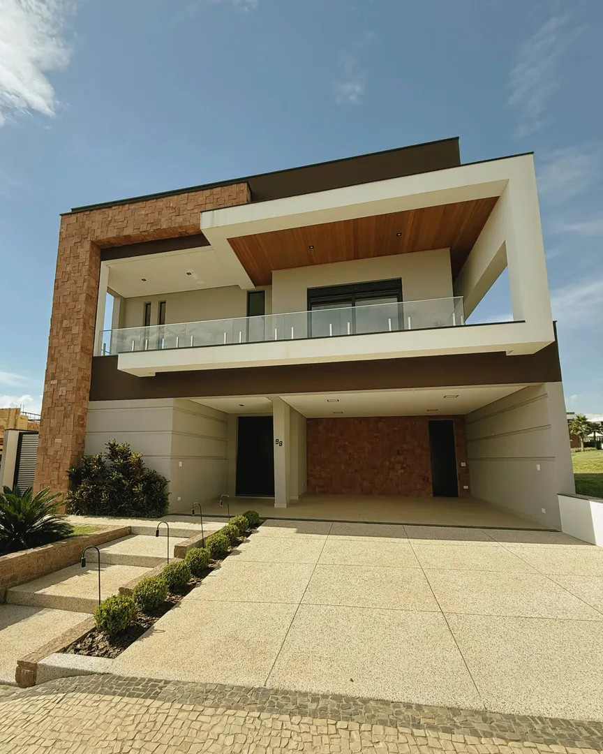 Casa à venda no Condomínio Valle da Prata.